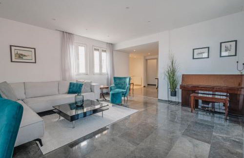 Old Fortress View Roof Top Apartment by Konnect - Foto 12