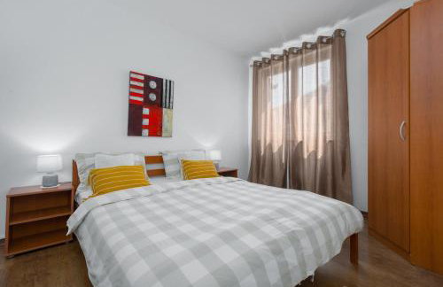 Apartment Susnjici 2 with Pool, Children Playground and Terrace - Photo 7