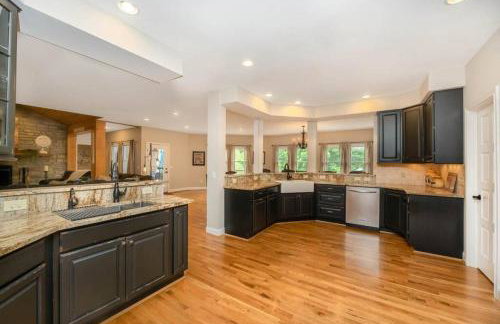 5755 Butler Warren Cheerful 6-Bedroom Villa with fishing pond - Foto 23