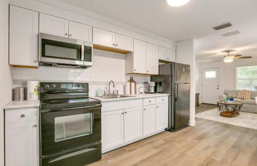 Pet-Friendly Duplex with Front Yard in Fort Myers! - Foto 2