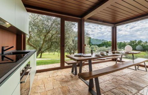 Lovely Home In Volpago Del Montello - Foto 5