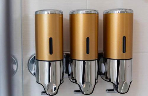 Modern apartment 5 mins walking to the Santuary - Foto 35