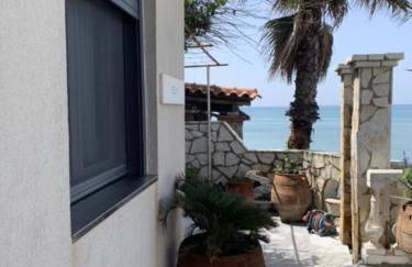 Villa Rena In Front of the Sea - Foto 17