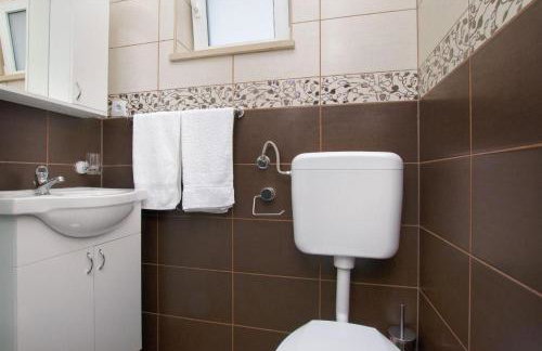 Vikendica Donji Humac - Photo 18