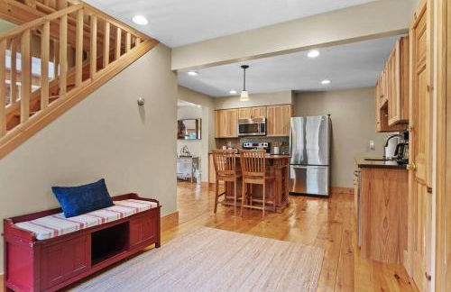 New! 3BR Contemporary Log Home in Catskill Mtns - Foto 7
