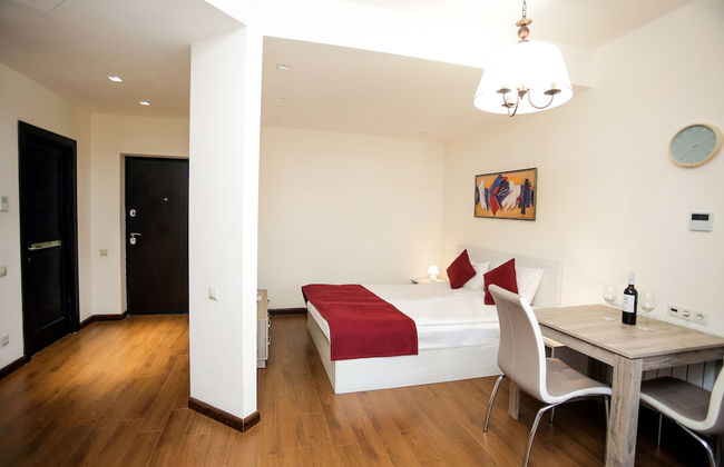 Welcome City Center Apartments - Photo 20