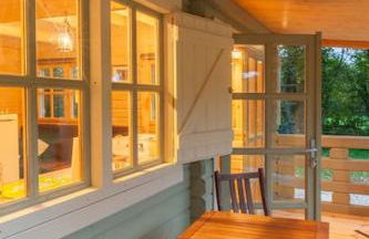 Family friendly sunny Log Cabin - Photo 6