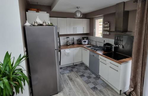 Oasis Citadine Terrasse intime jardin privatif en plein centre ville 70m2 - Foto 12