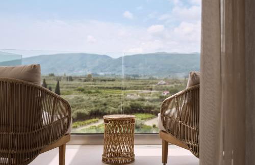 Armela Villa, with Pool & Captivating Views, By ThinkVilla - Foto 31