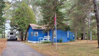 Nordvann Cabin - Cozy 3BR 2BA lakefront cabin on UTV ATV trail - Foto 2