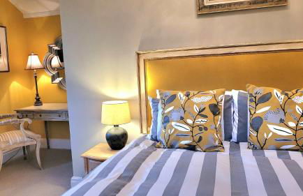 East Wing Cottage - Peaceful Village Retreat with Tennis Court Access - Foto 20