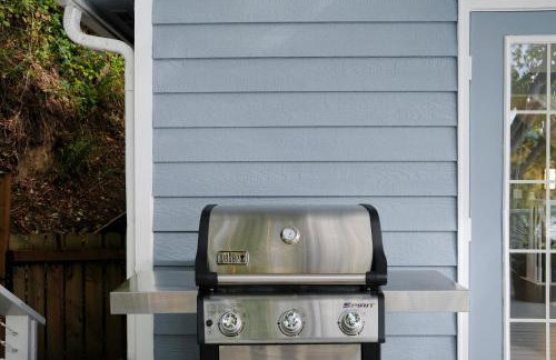 Hood Canal Escape- upscale meets the rocky shores! - Foto 18
