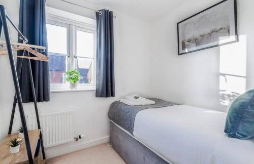 Wootton Perfect For Long Stays 3 Bedroom Parking - Foto 48