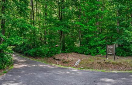 Peaceful Hideaway Treehouse near Little River Canyon - Foto 40