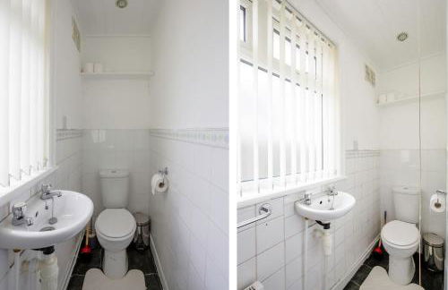 5-bedroom home in trendy Dibsbury area Manchester with parking - Foto 24