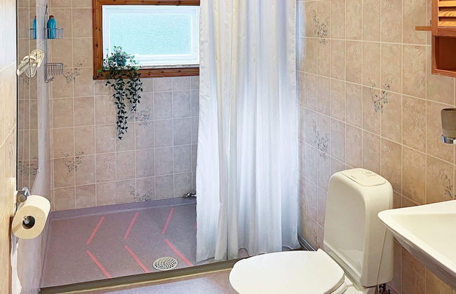 6 Person Holiday Home in Grangesberg - Photo 7