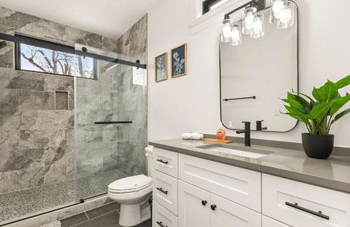 Austin Ember House with Hot Tub & Pit - Foto 39