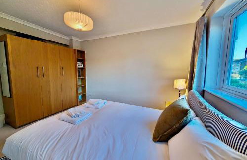 Charming Flat in London with FREE PARKING - Foto 9