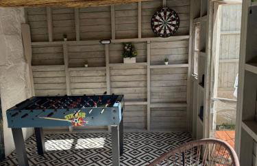 Isle 2-bed Retreat- Sleeps 4, Garden & Games Room - Foto 37