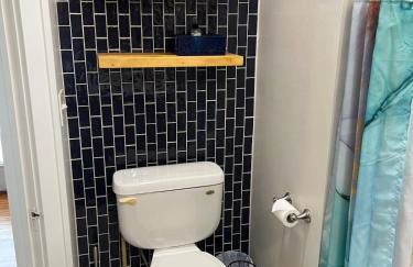 CRAFTSMAN'S MAIN FLOOR with huge DECK! - Foto 41