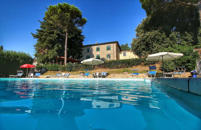 Farmhouse Bliss With Pool, Wine and Tails - Foto 16