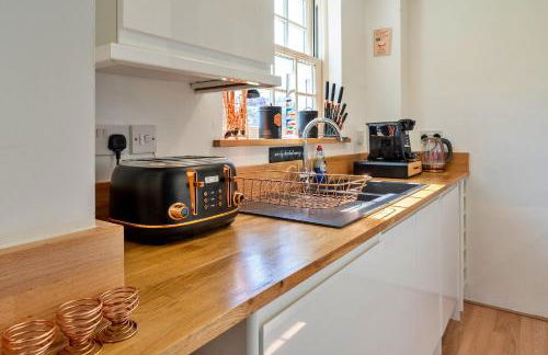 Finest Retreats - Nicely Tucked Away Cottage - Photo 18