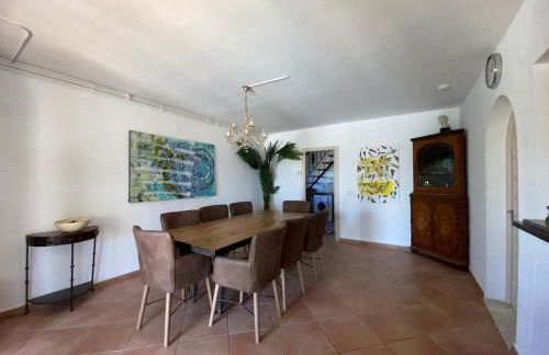 Large villa, great view with private swimming pool - Foto 6