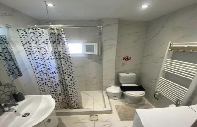 Cozy Apartment With two Bedrooms With a sea View - Foto 16