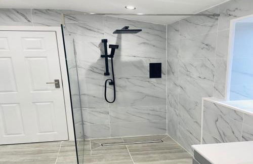 Luxury New Home - Foto 10