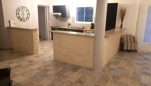 Appartement spacieux et confortable à Clermont-Dessous, terrasse - Foto 2