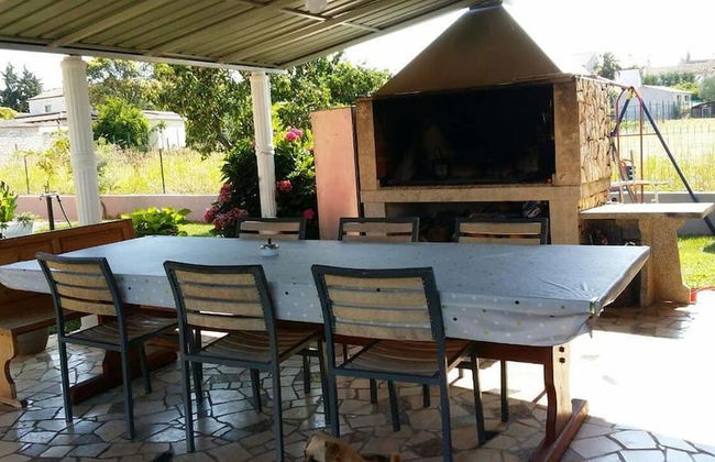 Simple Apartment a3 for 5 Guests in Vrvari, Close to the Beach - Photo 10