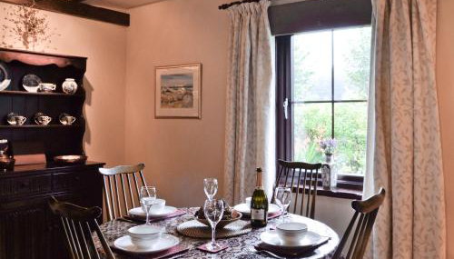 Haagwood Cottage - Photo 4