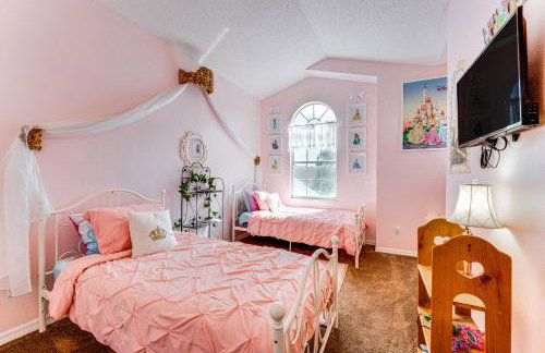 Disney-Themed Villa with Heated Pool, 10 Mi to Parks - Foto 27