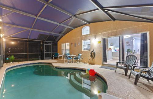 Luxe 3BR 2BA Oasis with Pool & Designer Touches, Disneyland, Legoland - Foto 32