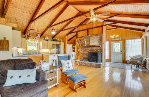 Duck and Bugs Cabin on Boone Lake with Boat Dock! - Foto 3