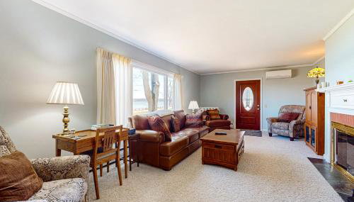 Dock! Waterfront Owasco Lake Moon Rise House - Foto 2