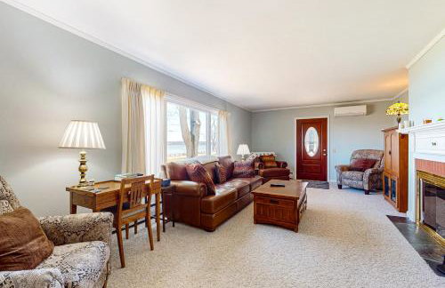 Dock! Waterfront Owasco Lake Moon Rise House - Foto 2