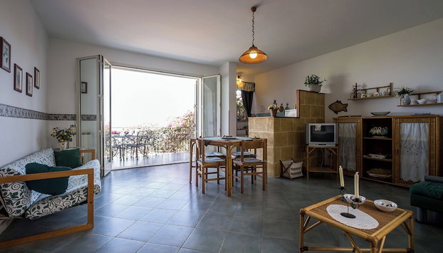 2- Large Terrace and Suggestive Panorama - Foto 4, Zona de estar