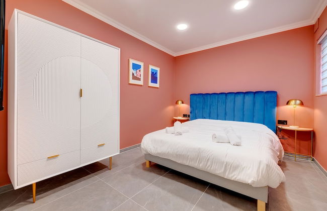 Art Deco Apartment in Central Sliema - Photo 5