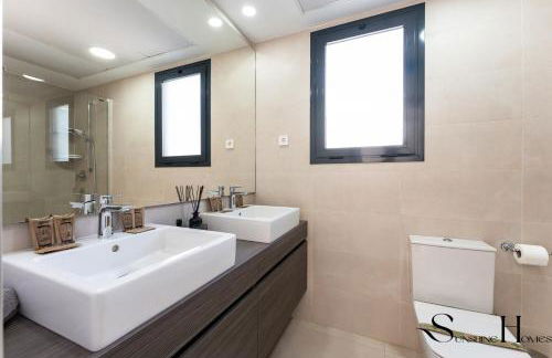 Luxury Beach Escape with Pools, Gym & Sauna - Foto 41