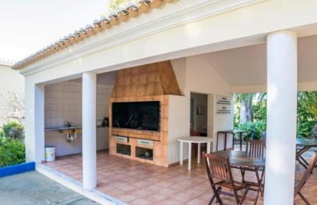 Flamingos Apartment with 2 swimming pool com check in e check out ao domingo em julho e agosto - Foto 23