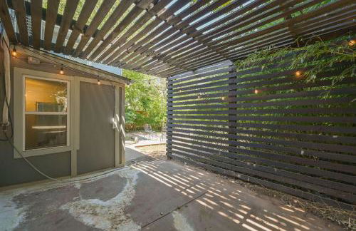 Communal Crashpad-City Card for local biz discounts - Foto 57