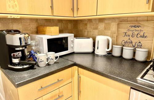 Cottage,Cinema Room,Log Burner - Photo 34