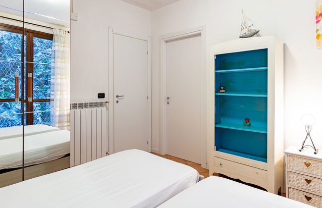 2 bedroom Apartment in Bellano with garden and terrace - Photo 20