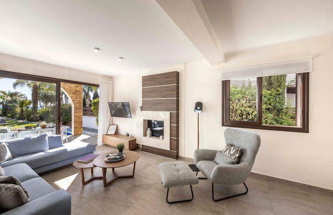 Ayia Napa Seafront Ionion Villa H5 - Photo 53