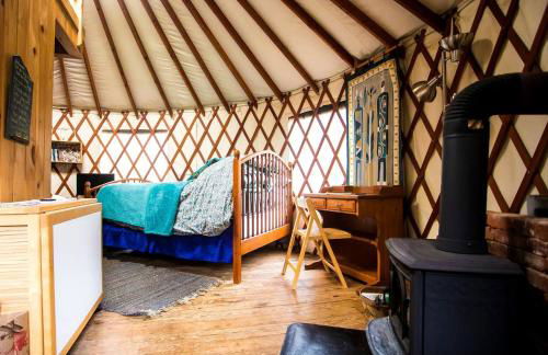 Magical Marshall Accommodation Ideal for a Peaceful Getaway in North Carolina - Foto 5