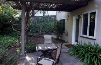 Large 1 Bedroom Apartment, Home Theater, Fireplace - Foto 37