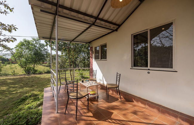 The Lazy River Cottage by cosmicstays - Foto 28