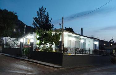 Gray House Salamina - Foto 11