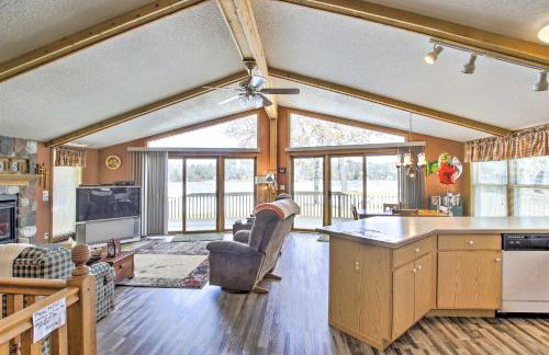 Waterfront Friendship Home with Private Pier! - Foto 4